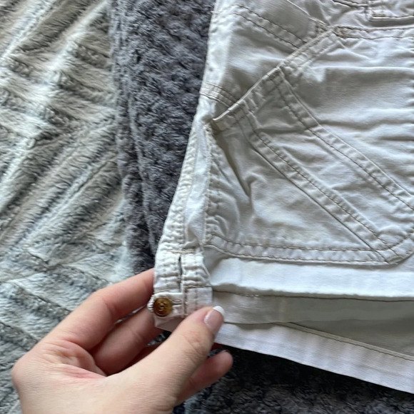 UNIONBAY White 100% Cotton Shorts size 9 - Picture 7 of 12